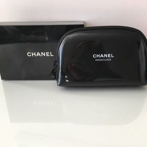 Chanel cosmetic bag